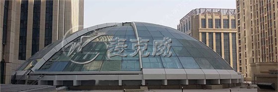 旋轉(zhuǎn)開合天窗 旋轉(zhuǎn)開合天窗